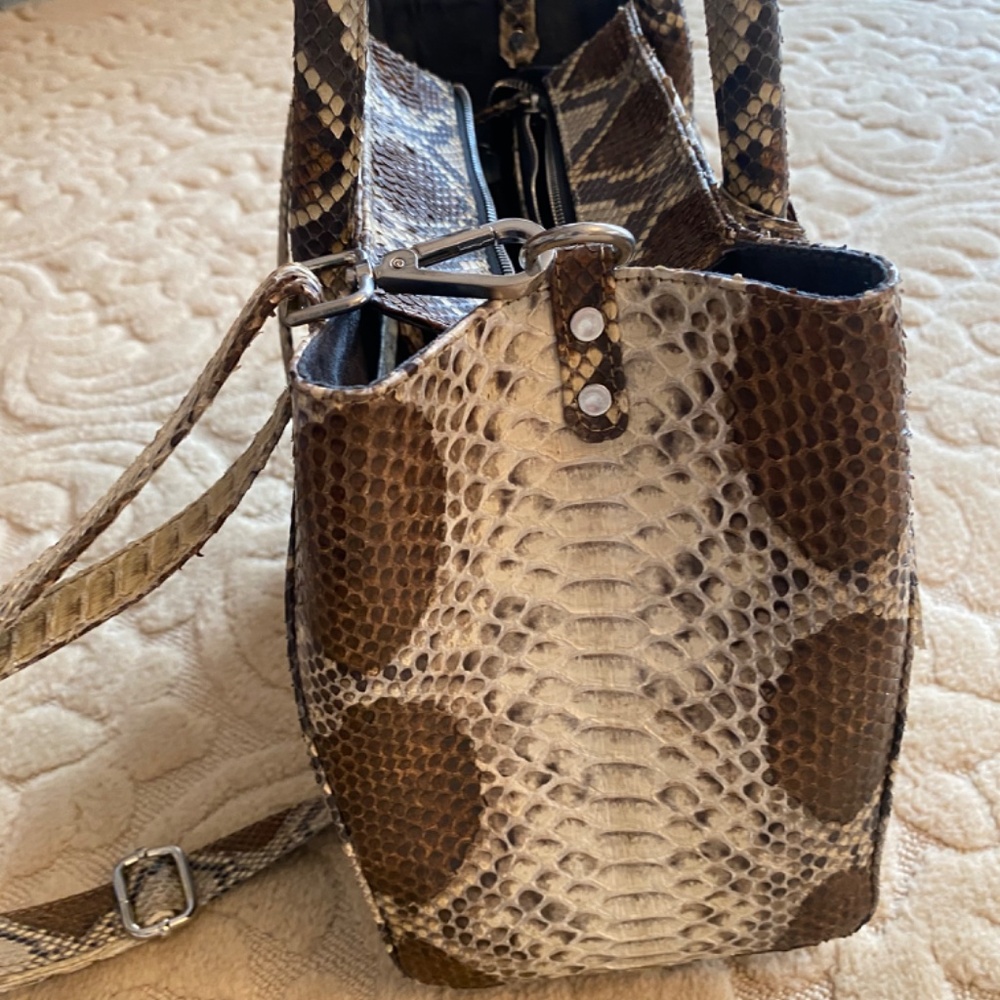 Python custom satchel bag - Picture 7 of 12